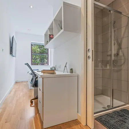 Stylish Flat - Sleeps 8 - 2 Mins To Centre Apartamento *