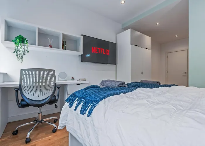 公寓 Stylish Flat - Sleeps 8 - 2 Mins To Centre 利兹